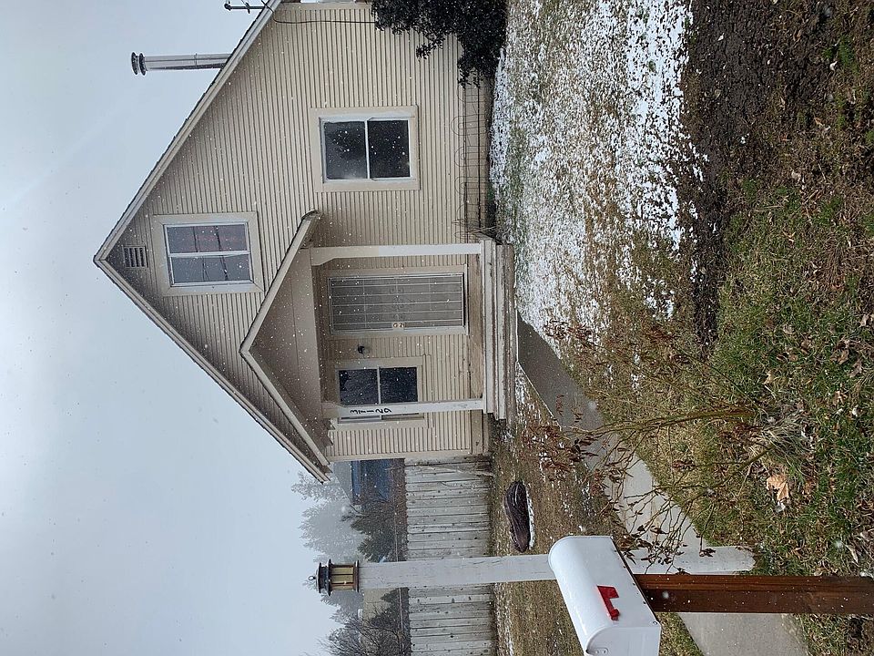 1st image of 37129 Superior Ave
