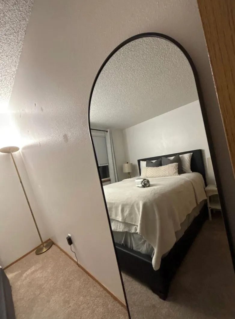 509 Malibu Dr SE — Photo 2
