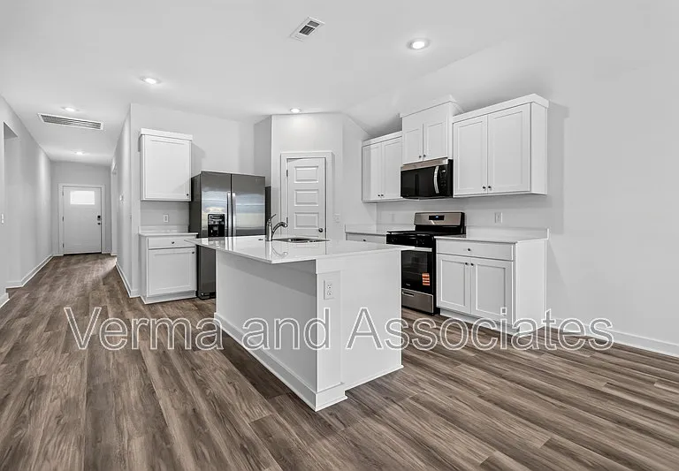 4771 W Folsom St — Photo 28