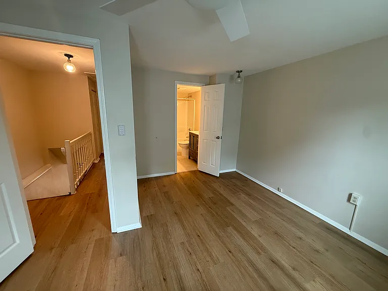 899 Regal Path Ln — Photo 10