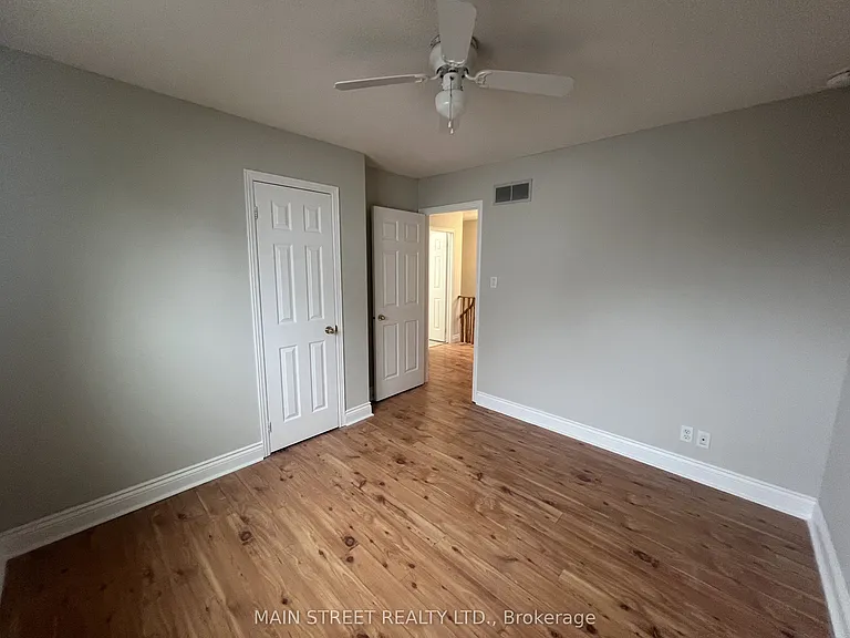 14 Ailsa Dr — Photo 24