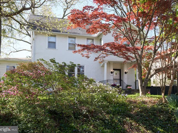 3710 Bradley Ln, Chevy Chase, MD 20815