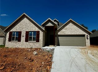 4304 SW Pawhuska St, Bentonville, AR 72713