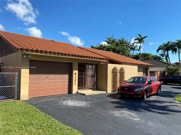 9121 SW 12th St, Miami, FL 33174