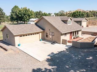17 Road 3499, Flora Vista, NM 87415