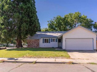 105 Elges Way, Sparks, NV 89431