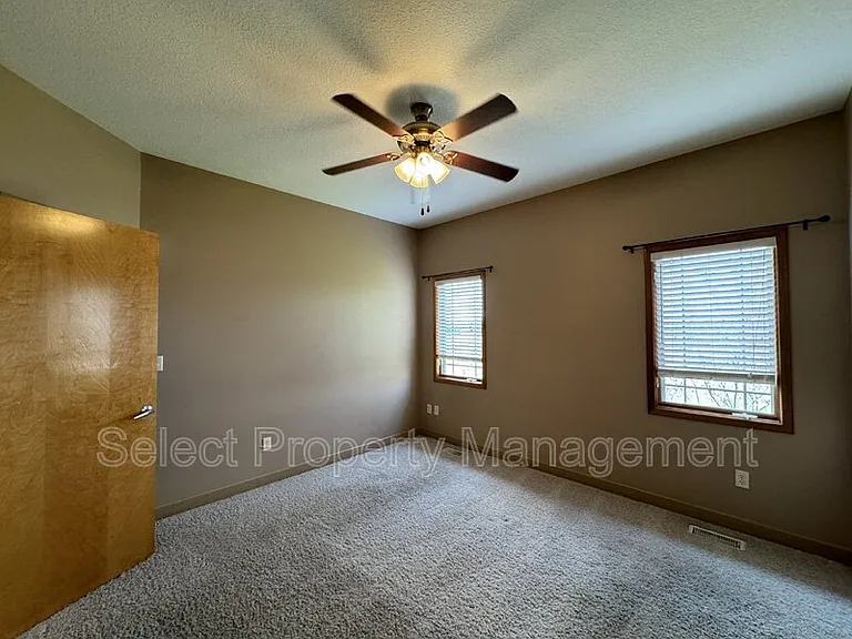 12134 Fairway Winds Ct — Photo 17