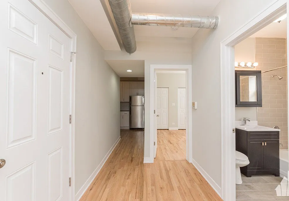 2457 W Logan Blvd — Photo 4