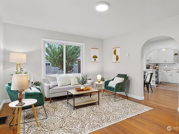 3rd image of 1375 Cedar Avenue