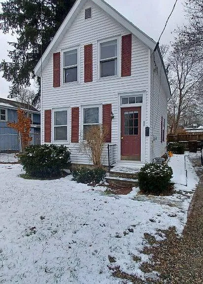 312 S Mulberry St — Photo 1