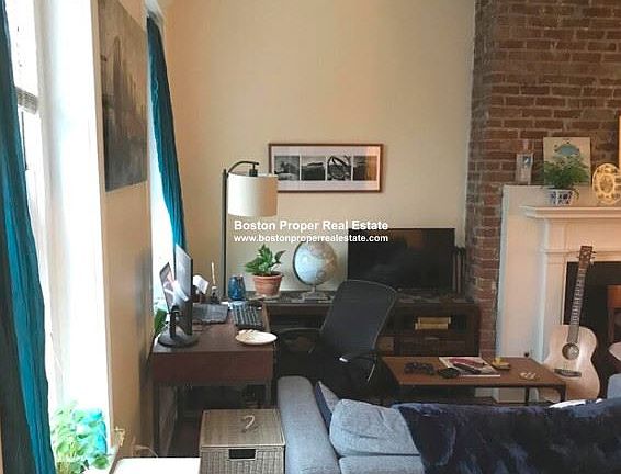 66 Myrtle St. #8 Boston - Beacon Hill Unit Photo 2 (1)
