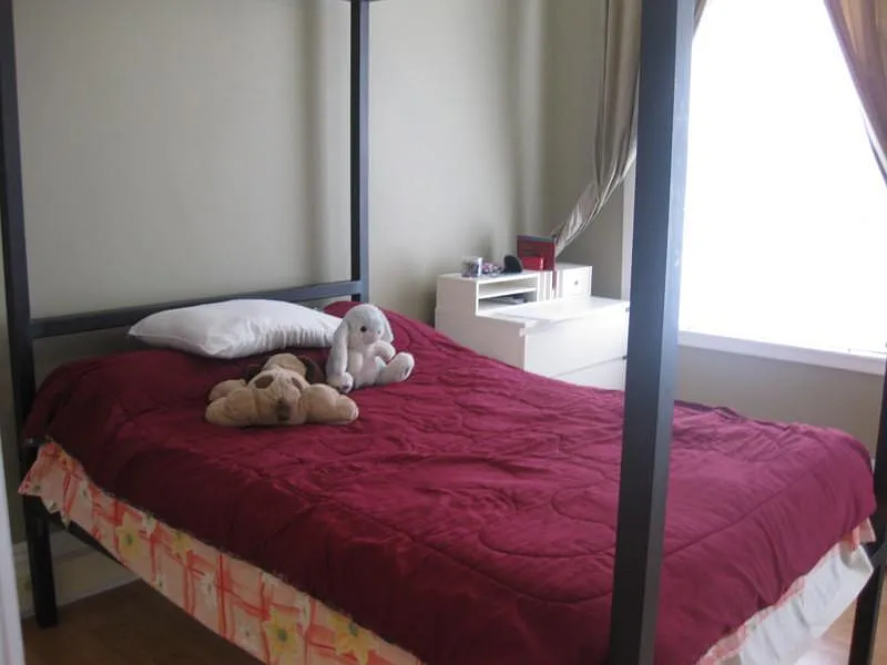 Studio, 350 sqft, $2,350 — Photo 3