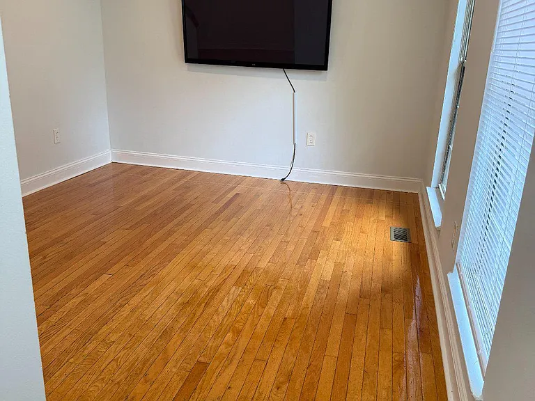 7431 Shady Glen Ter — Photo 3