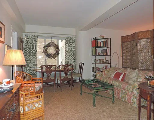 Rented by essential NEW YORK Real Estate | media 18