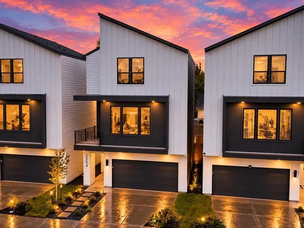 2204 Carr St, Houston, TX 77026