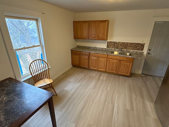 2nd image of 2491 Cudaback Ave #2