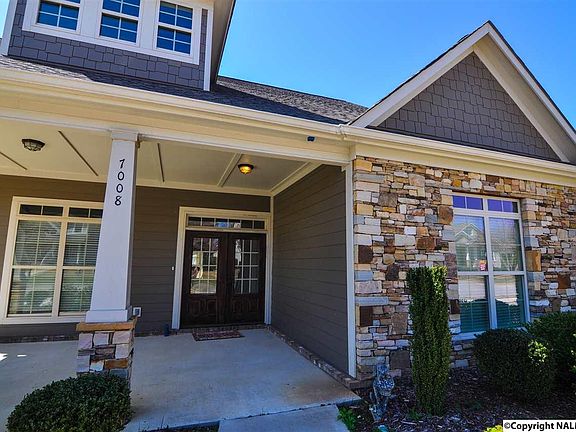 5th image of 7008 Southgate Dr