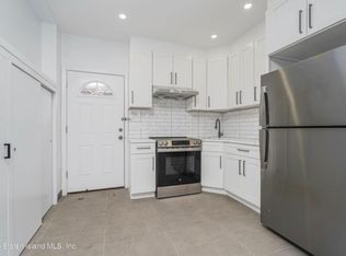 32 Remsen St #1, Staten Island, NY 10304