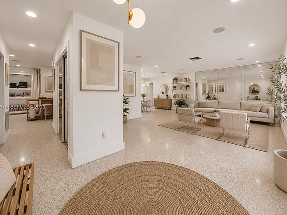 4th image of 14001 S Biscayne River Dr