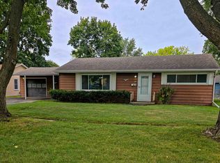 4 Tarras Ct, Bay City, MI 48706