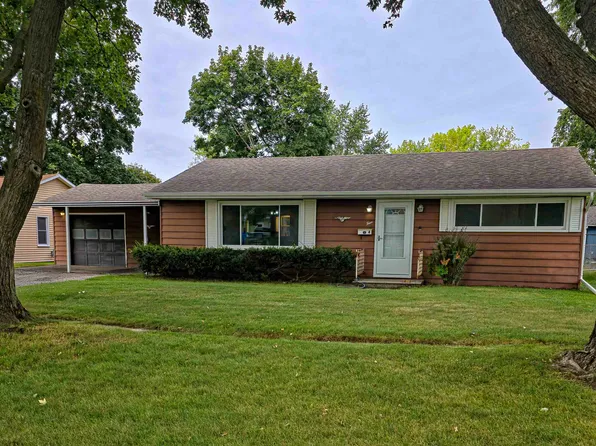 4 Tarras Ct, Bay City, MI 48706