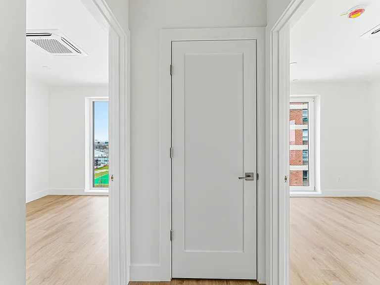 1035 Commonwealth Ave — Photo 83
