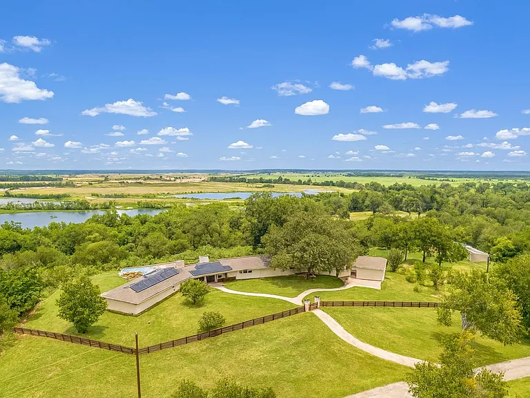 520 Double Eagle Ranch Dr — Photo 6