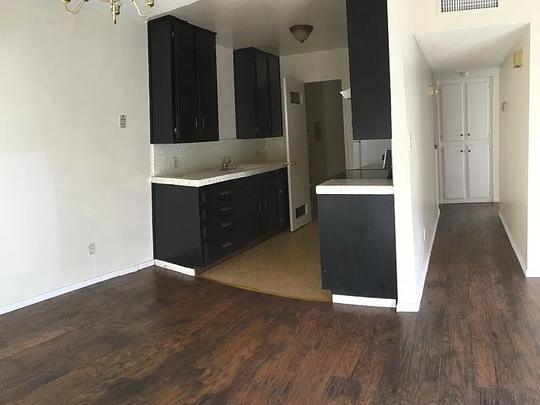 831 N Norma St — Photo 2