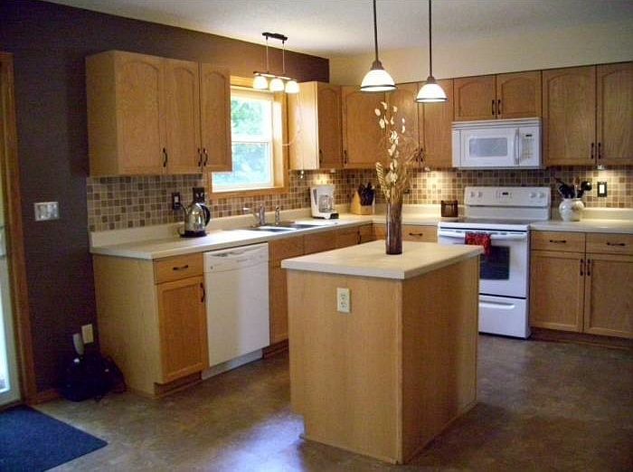 2nd image of 110 Timber Cir
