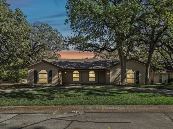 2319 Brookside Dr, Arlington, TX 76012