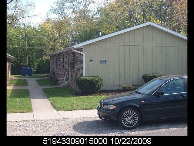 2nd image of 131-133 S Washington St