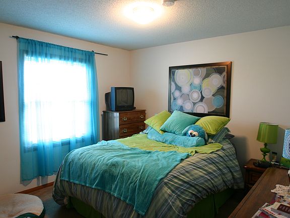 bed 1