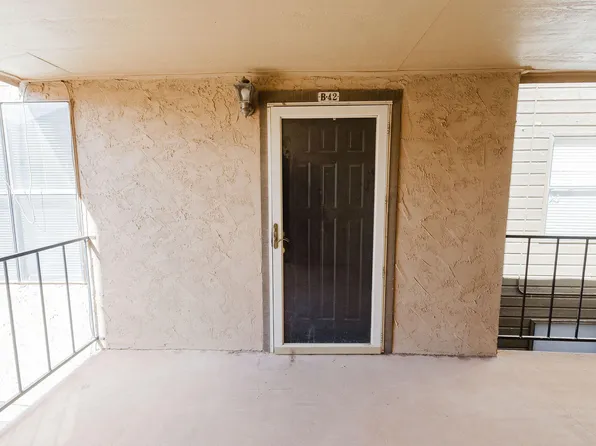 8601 Memphis Dr, Lubbock, TX 79423