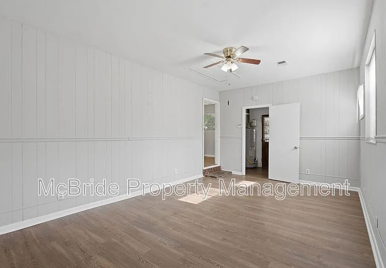 1918 Dunham Ct — Photo 13