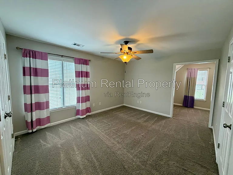 2620 Gentry Walk Ct — Photo 35