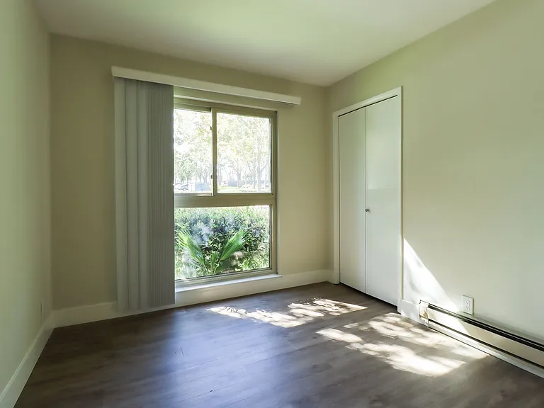 4747 Atherton Ave — Photo 11