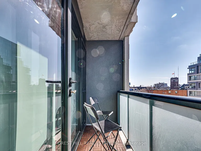 840 Saint Clair Ave W #516 — Photo 31