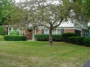 4739 S Quarton Rd, Bloomfield Hills, MI 48301