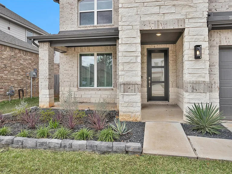 14217 Savage River Ln — Photo 4