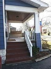 3rd image of 47 Parkwood Ave