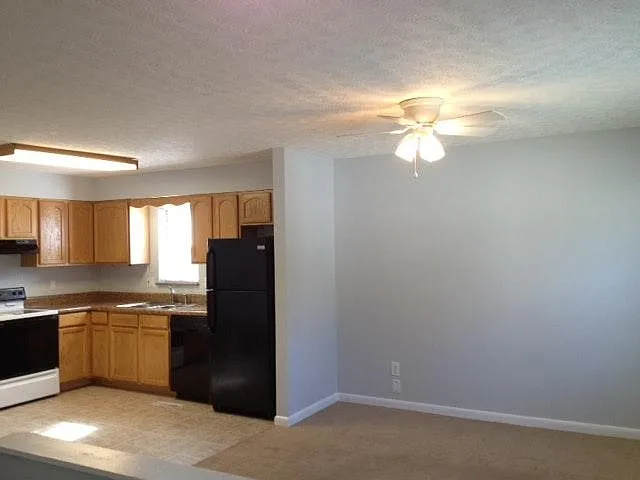 Kitchen/Living area