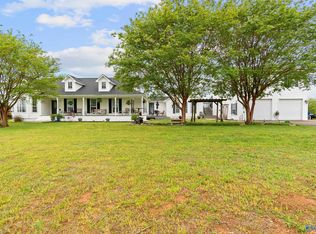 800 Horseshoe Bend Rd, Scottsboro, AL 35769