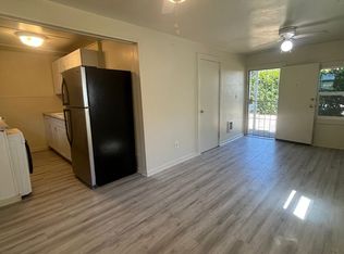 305 E Madison Ave, Cottage Grove, OR 97424