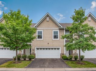 10817 S Shore Dr, Plymouth, MN 55441