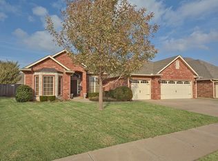 2209 NW 182nd St, Edmond, OK 73012