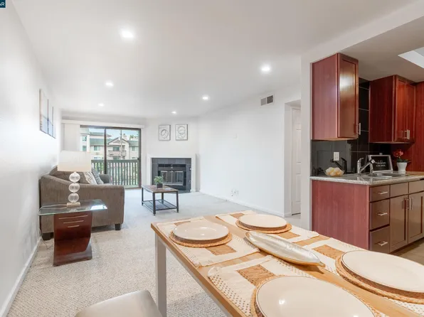 1315 A St APT 206, Hayward, CA 94541