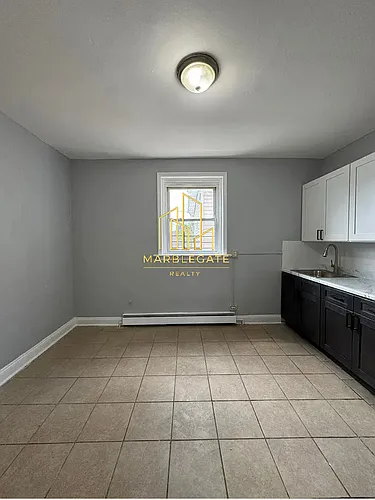 138-140 Clinton Ave Photo 1