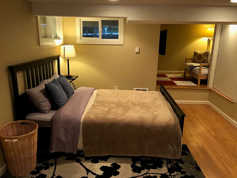 5145 26th Ave NE — Photo 3