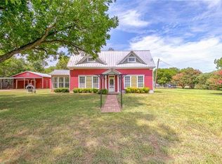 101 Colquitt St, Rio Vista, TX 76093