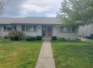 2419 W Grand Ronde Ave APT D, Kennewick, WA 99336